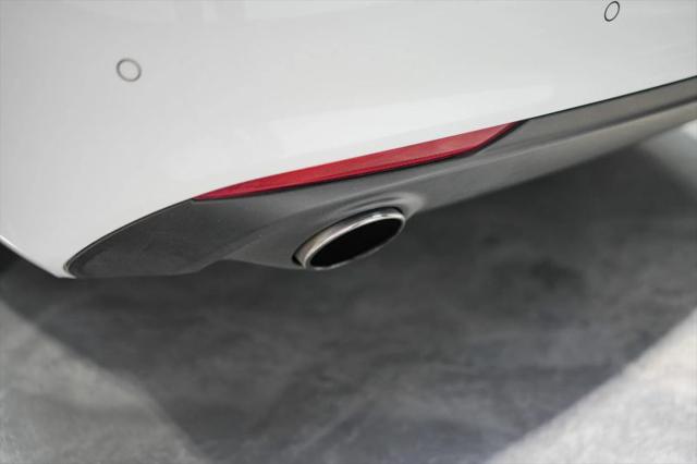 2017 Alfa Romeo Giulia RWD
