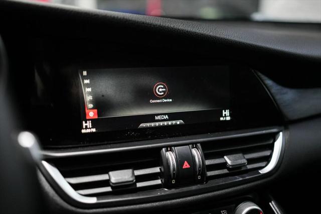 2017 Alfa Romeo Giulia RWD