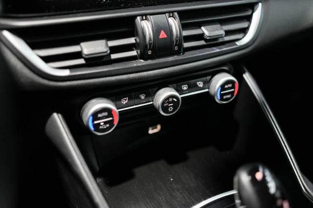 2017 Alfa Romeo Giulia RWD