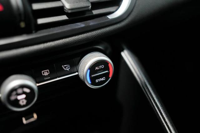 2017 Alfa Romeo Giulia RWD
