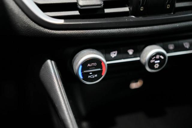 2017 Alfa Romeo Giulia RWD