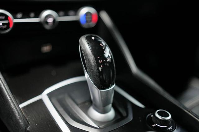 2017 Alfa Romeo Giulia RWD