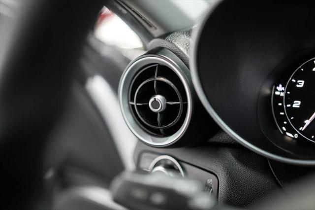 2017 Alfa Romeo Giulia RWD