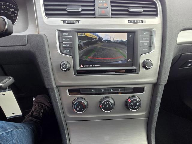 2016 Volkswagen Golf TSI S 4-Door
