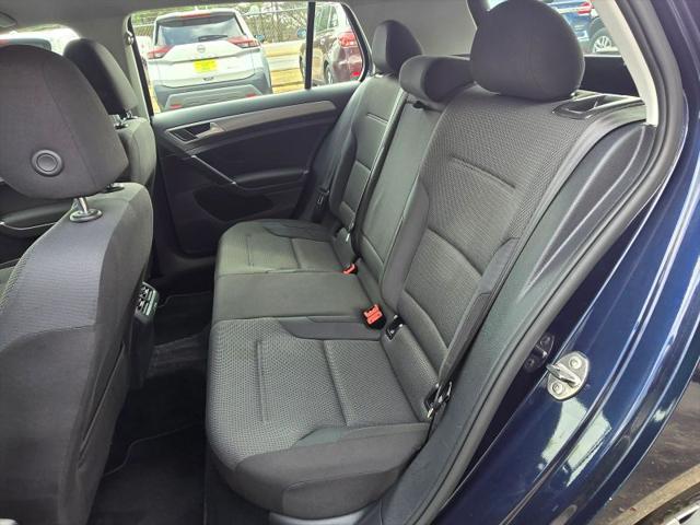 2016 Volkswagen Golf TSI S 4-Door