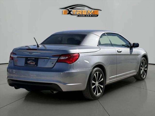 2013 Chrysler 200 S