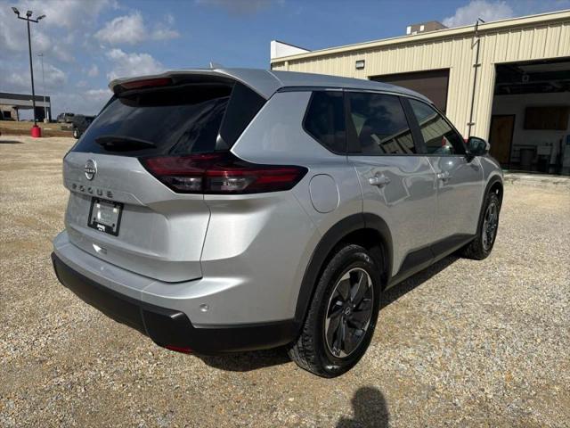 2025 Nissan Rogue SV FWD