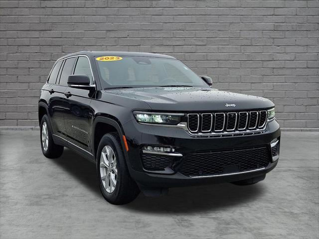 2023 Jeep Grand Cherokee Limited 4x4 2023 Jeep Grand Cherokee Limited 4x4