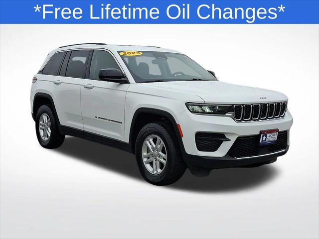 2023 Jeep Grand Cherokee Laredo 4x4