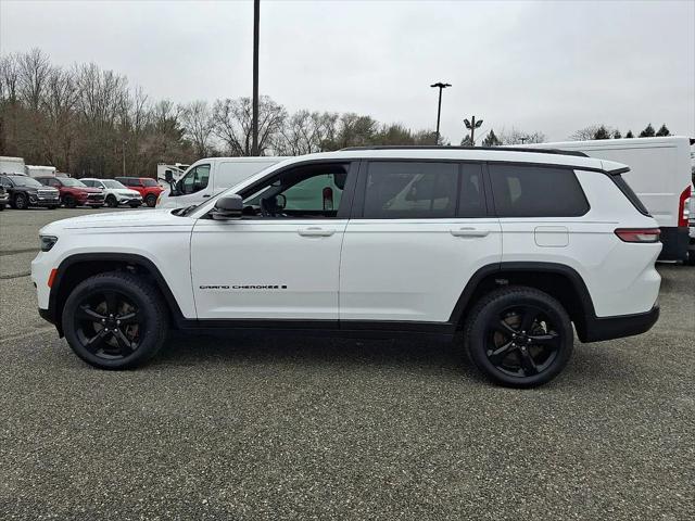2023 Jeep Grand Cherokee L Altitude 4x4