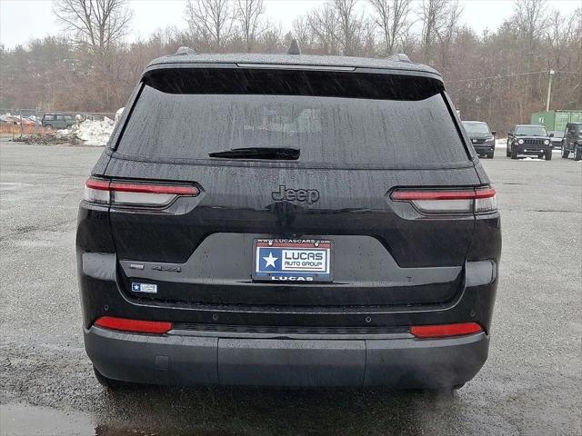 2023 Jeep Grand Cherokee L Altitude 4x4