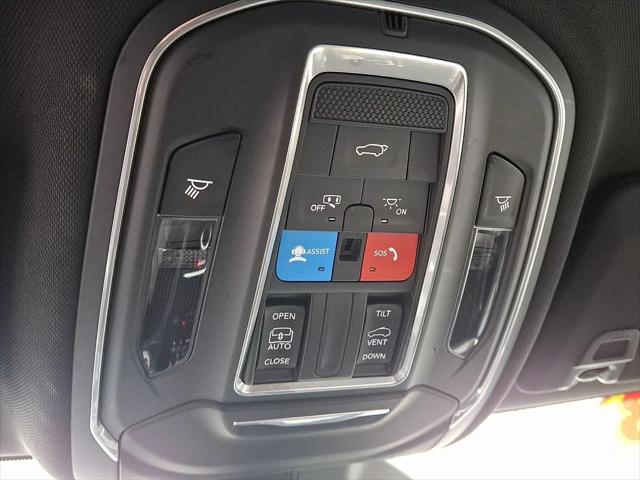 2023 Jeep Grand Cherokee L Altitude 4x4