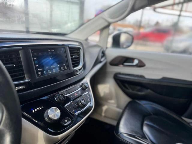 2020 Chrysler Voyager LXI