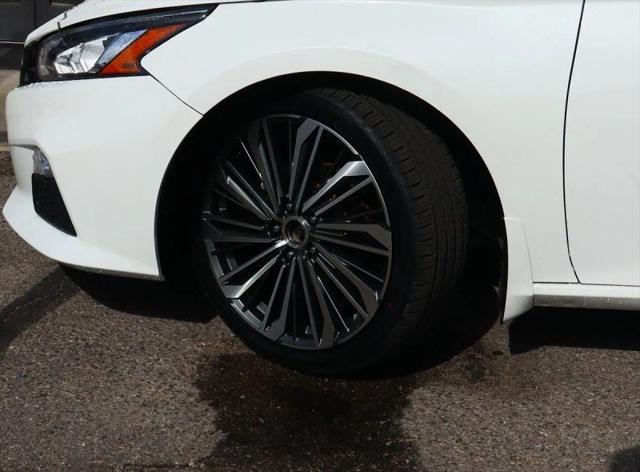 2020 Nissan Altima SR FWD