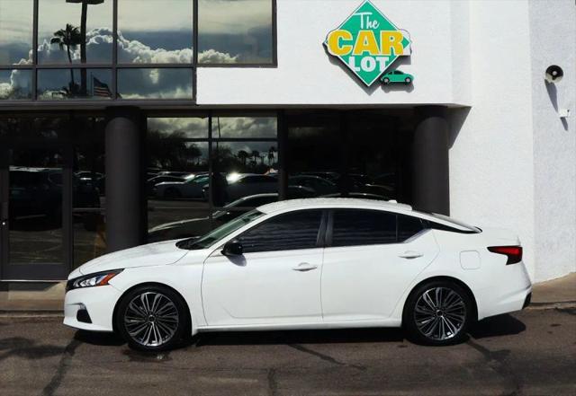 2020 Nissan Altima SR FWD