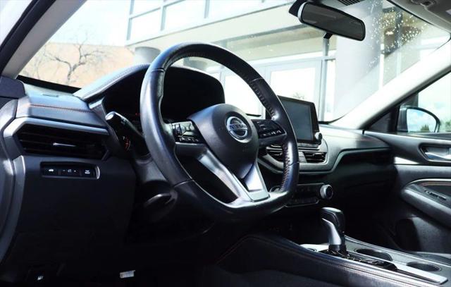 2020 Nissan Altima SR FWD