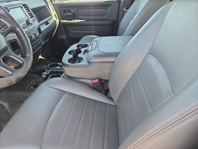2017 Ram 2500 Tradesman Crew Cab 4x4 6'4" Box