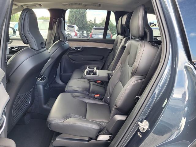 2026 Volvo XC90 Plug-In Hybrid Ultra Dark Theme, T8 AWD, Electric/Gasoline, 7 Seats