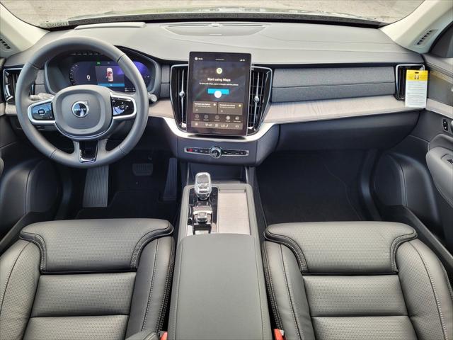 2026 Volvo XC90 Plug-In Hybrid Ultra Dark Theme, T8 AWD, Electric/Gasoline, 7 Seats