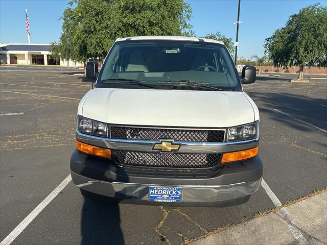 2026 Chevrolet Express Cargo Van 2500 Regular Wheelbase, WT, RWD