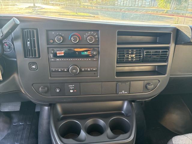 2026 Chevrolet Express Cargo Van 2500 Regular Wheelbase, WT, RWD