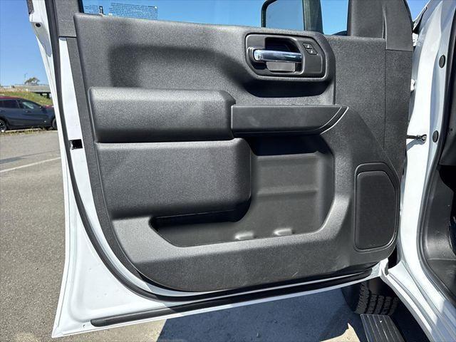 2026 GMC Sierra 2500HD Crew Cab, Long Bed, Pro, RWD