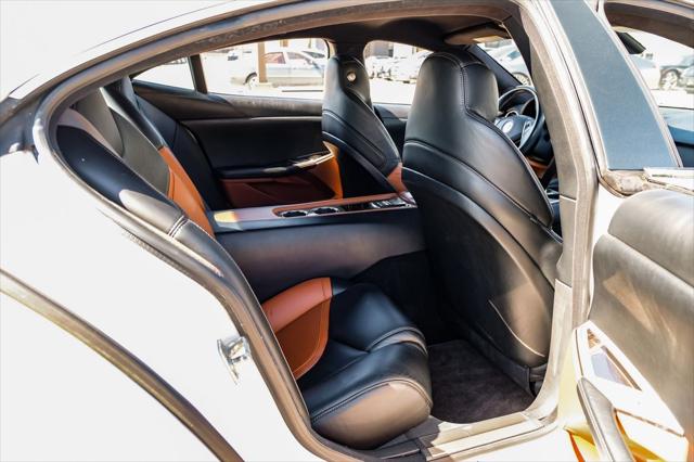 2018 Karma Revero Base