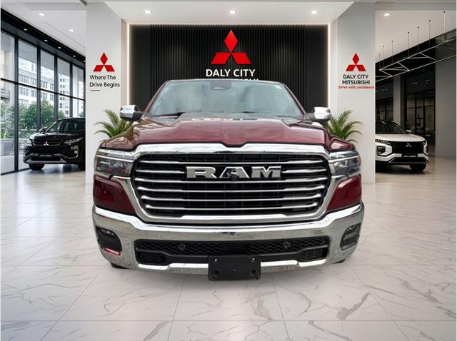 2025 Ram 1500 Laramie Crew Cab 4x4 5'7" Box