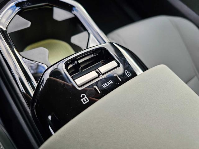 2026 Volvo EX30 Cross Country Ultra, Twin Motor Performance, Fully electric