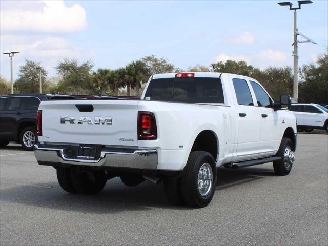 2026 RAM Ram 3500 RAM 3500 TRADESMAN CREW CAB 4X4 8 BOX