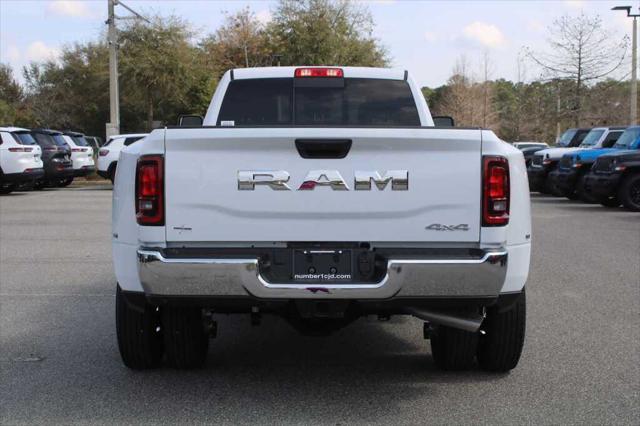 2026 RAM Ram 3500 RAM 3500 TRADESMAN CREW CAB 4X4 8 BOX