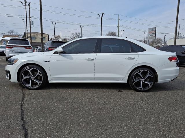 2020 Volkswagen Passat 2.0T R-Line 2020 Volkswagen Passat 2.0T R-Line