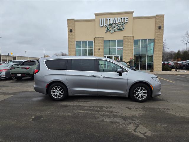 2017 Chrysler Pacifica LX for sale in Appleton, WI