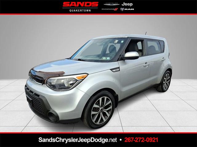 2015 Kia Soul + 2015 Kia Soul +