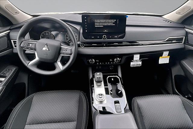 2026 Mitsubishi Outlander ES 1.5T S-AWC