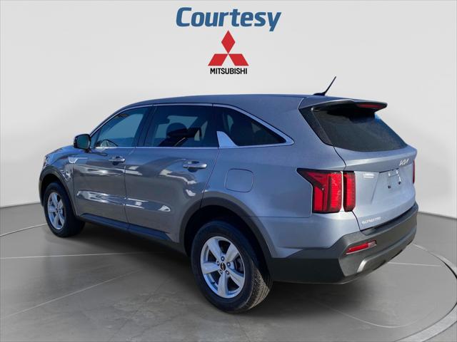 2023 Kia Sorento LX