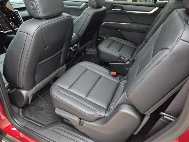 2026 GMC Acadia Elevation FWD