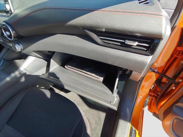2024 Nissan Sentra SR Xtronic CVT