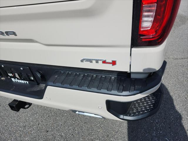 2026 GMC Sierra 1500 Crew Cab, Short Bed, AT4, 4WD