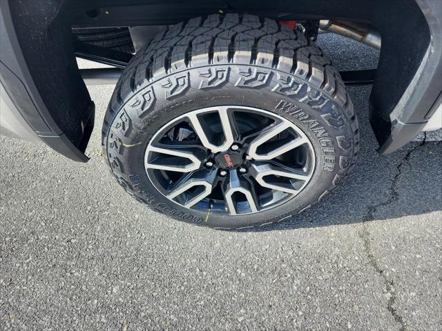 2026 GMC Sierra 1500 Crew Cab, Short Bed, AT4, 4WD