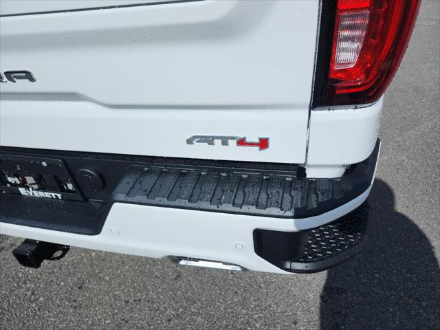 2026 GMC Sierra 1500 Crew Cab, Short Bed, AT4, 4WD