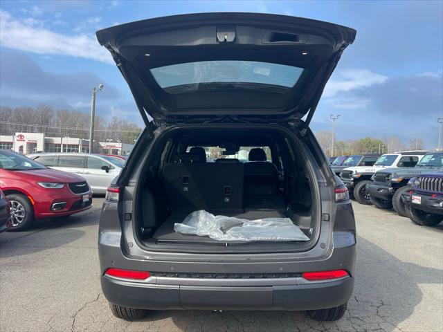 2026 Jeep Grand Cherokee Altitude 4x4