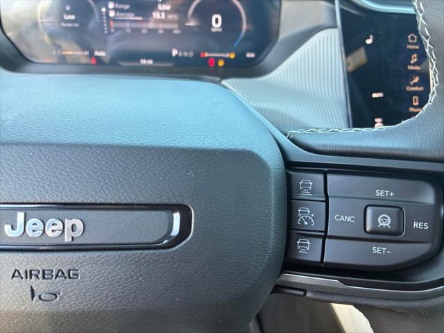 2026 Jeep Cherokee Laredo 4x4