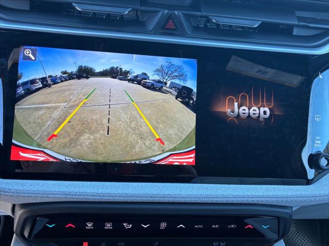 2026 Jeep Cherokee Laredo 4x4