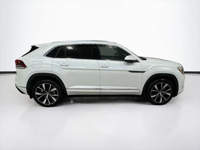 2026 Volkswagen Atlas Cross Sport SEL Premium R-Line