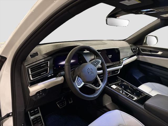 2026 Volkswagen Atlas Cross Sport SEL Premium R-Line