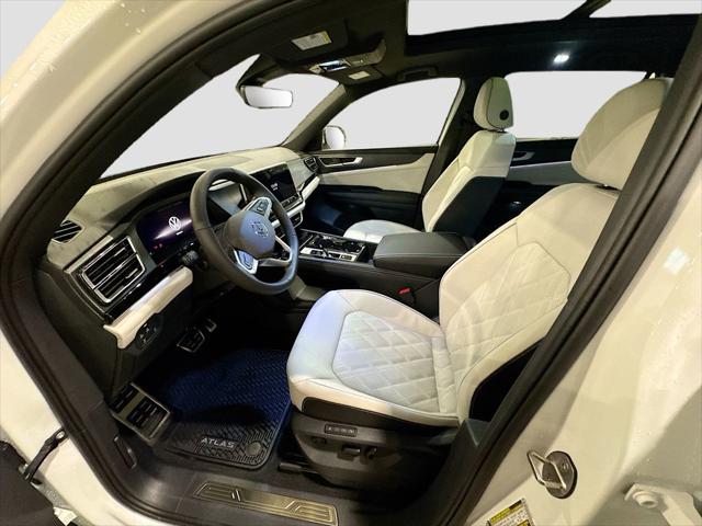 2026 Volkswagen Atlas Cross Sport SEL Premium R-Line