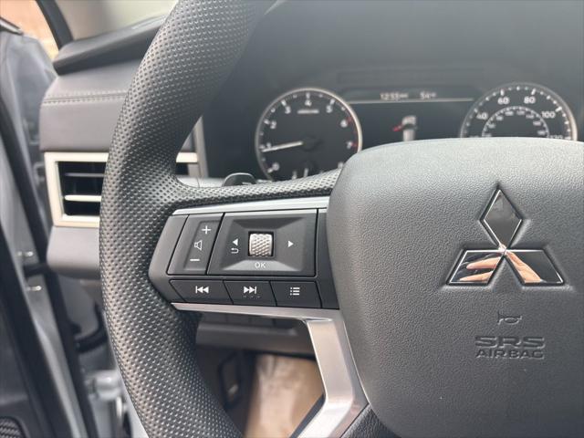 2026 Mitsubishi Outlander ES 1.5T S-AWC