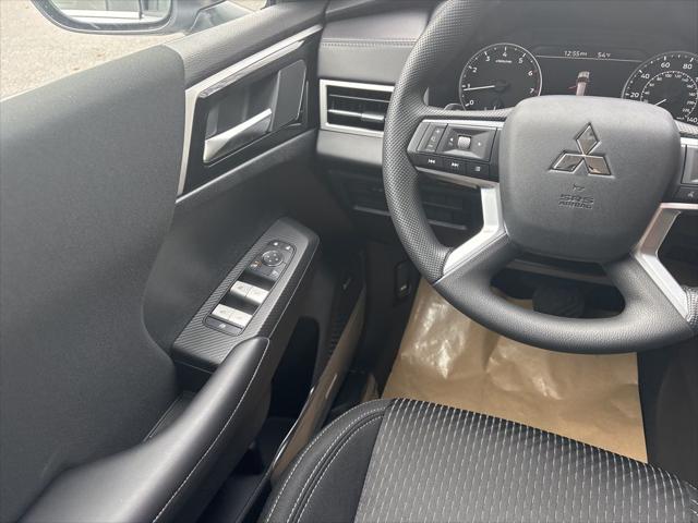 2026 Mitsubishi Outlander ES 1.5T S-AWC