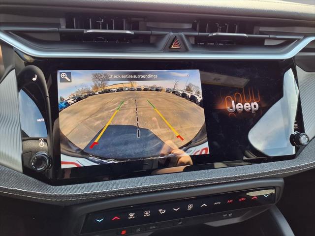 2026 Jeep Cherokee Laredo 4x4
